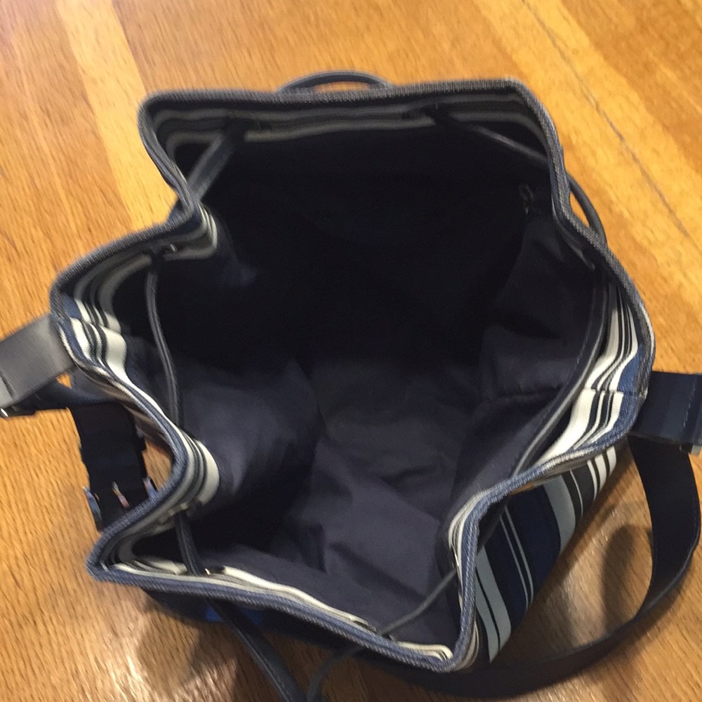 Bucket bag - Picture 6 of 7